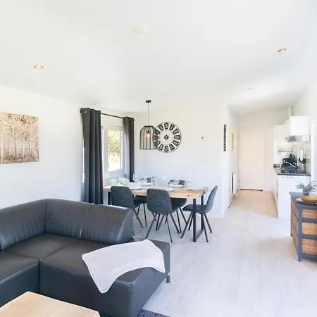 Chalet Waterzicht Chalet Nulde - Rust & Ruimte Voor 5 Personen Putten
